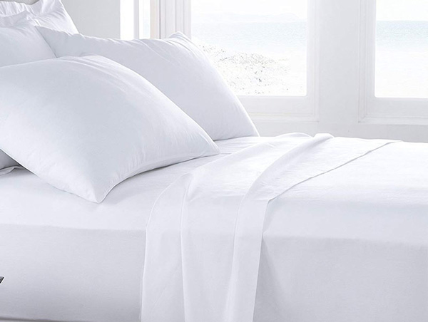 روبالشی و ملحفه یکبار مصرف هتلی